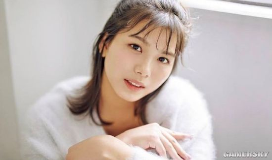 身材颜值都满分 号称写真界新星的樱花妹