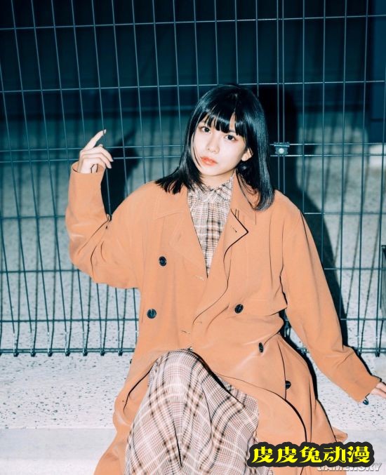 身材颜值都满分 号称写真界新星的樱花妹