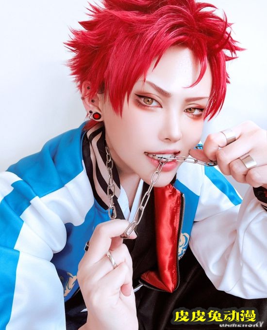 韩国美少女COS富江走红 高冷颜值恐怖感爆棚