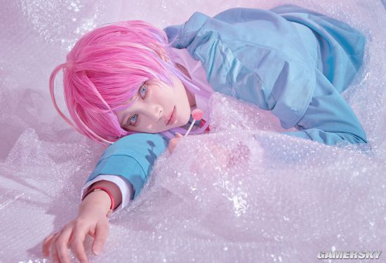 韩国美少女COS富江走红 高冷颜值恐怖感爆棚