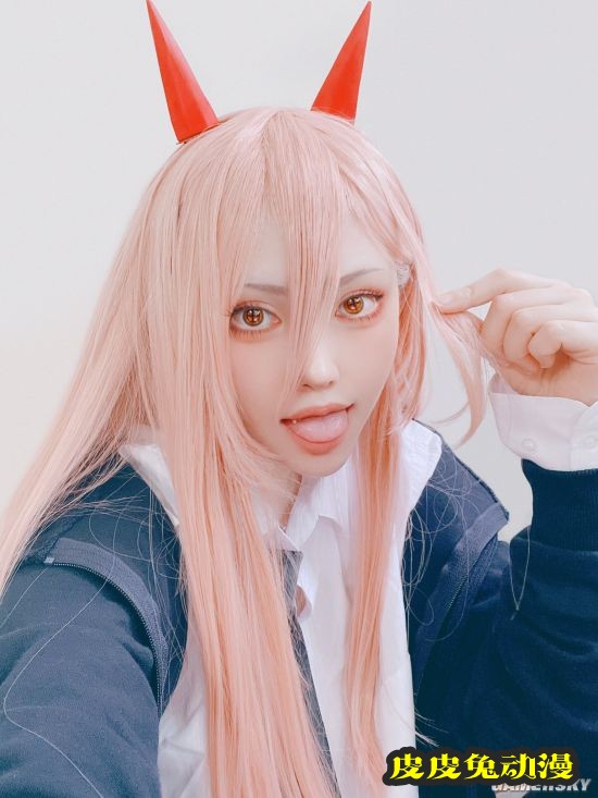 韩国美少女COS富江走红 高冷颜值恐怖感爆棚