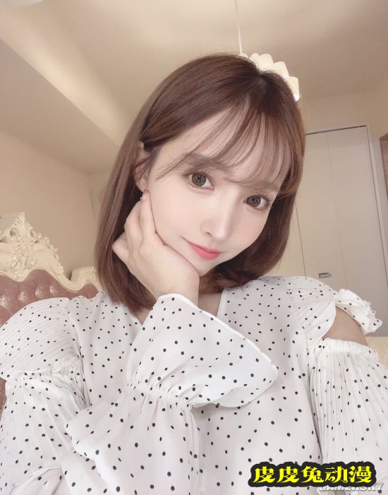 三上悠亚万圣节COS《鬼灭》恋柱 可爱度爆表