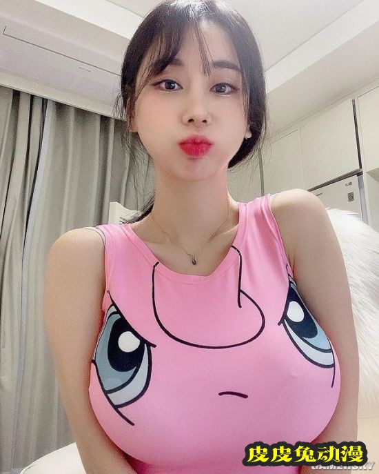 从校花到赛场举牌女郎 曲线窈窕的韩国模特