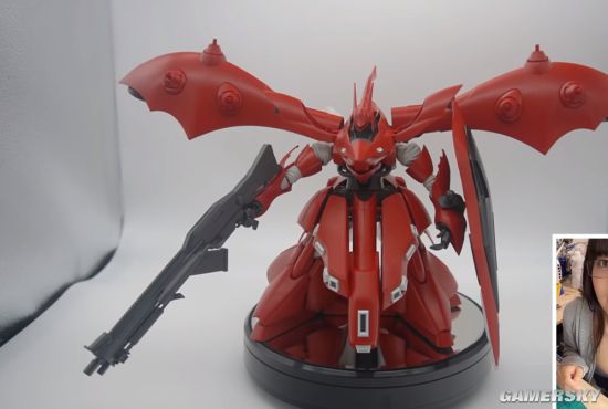 写真女星晒高达组装作品 从拼装到涂改技术含量超高