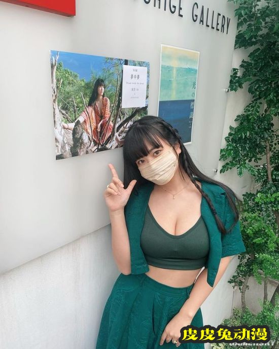 写真女星晒高达组装作品 从拼装到涂改技术含量超高