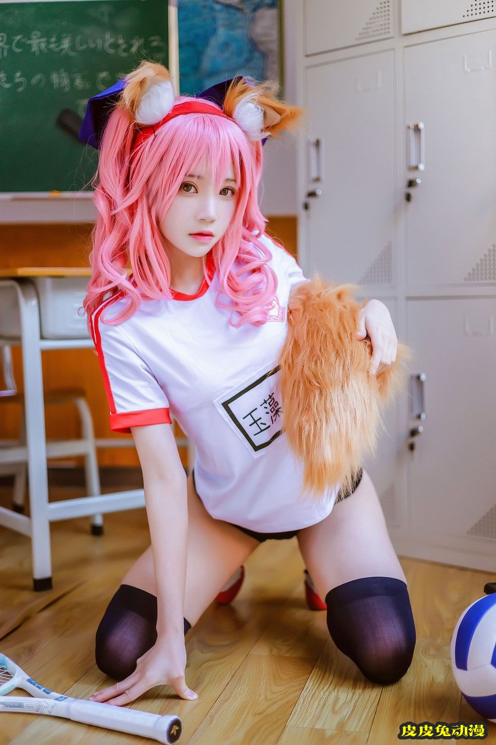 网络美女桜桃喵黑丝美腿体操服主题COS玉藻前装扮私房写真