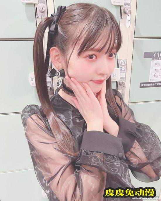 上坂堇参加京阿尼音乐会晒美照 黑丝“政委”十分可爱