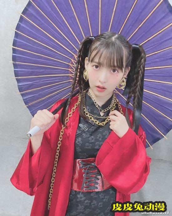 上坂堇参加京阿尼音乐会晒美照 黑丝“政委”十分可爱