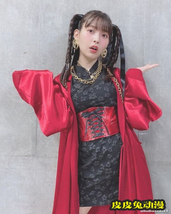 上坂堇参加京阿尼音乐会晒美照 黑丝“政委”十分可爱