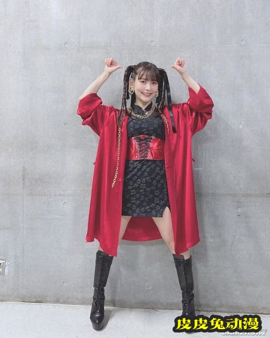 上坂堇参加京阿尼音乐会晒美照 黑丝“政委”十分可爱