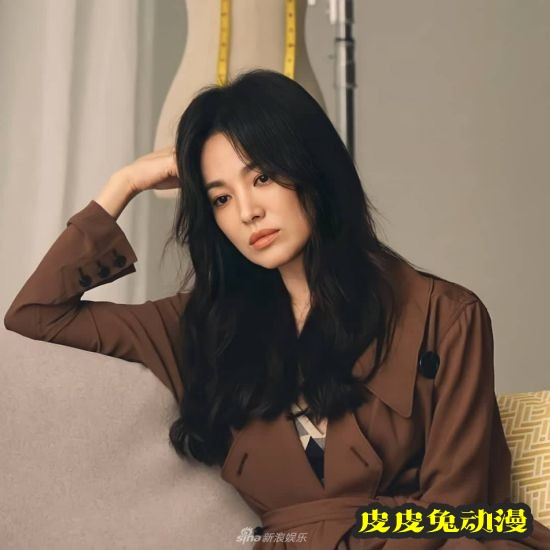 40岁宋慧乔花絮照公开 笑容甜美温婉动人