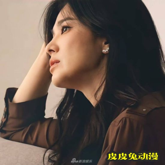 40岁宋慧乔花絮照公开 笑容甜美温婉动人