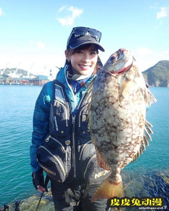 日本钓鱼佬的女神阪本智子 原来是位33岁的辣妈