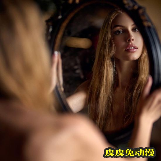 嫩腰美腿的高挑美人 拥有魔鬼身材的德国天使