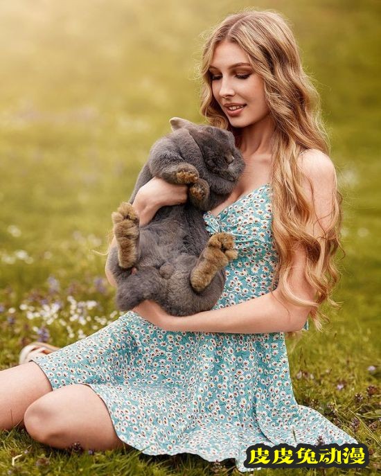 嫩腰美腿的高挑美人 拥有魔鬼身材的德国天使