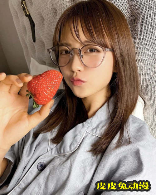 梦想中的女律师 校花大赛亚军的新田さちか