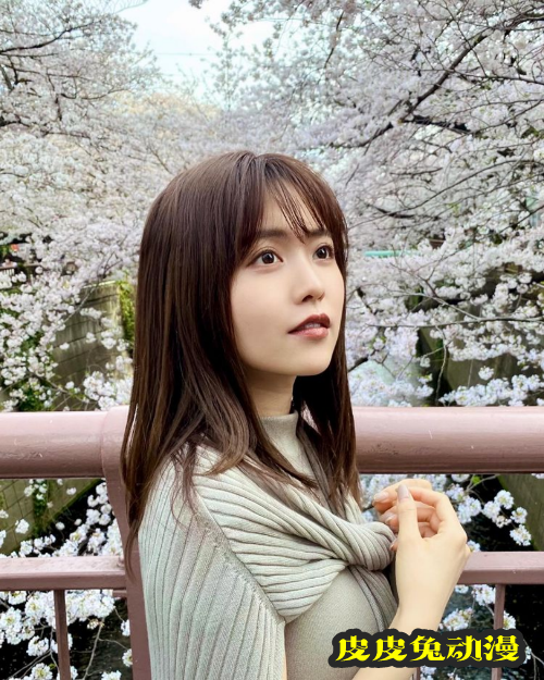 梦想中的女律师 校花大赛亚军的新田さちか