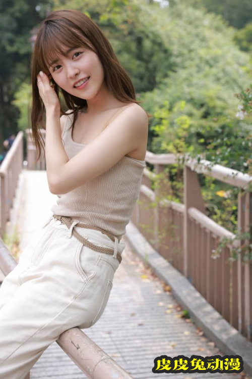 梦想中的女律师 校花大赛亚军的新田さちか