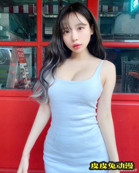 身材比打碟更火辣 韩国网红DJ硬实力惊人