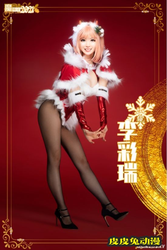 黑丝泳装和高达少女 魔导士跨年COSPLAY美图大赏