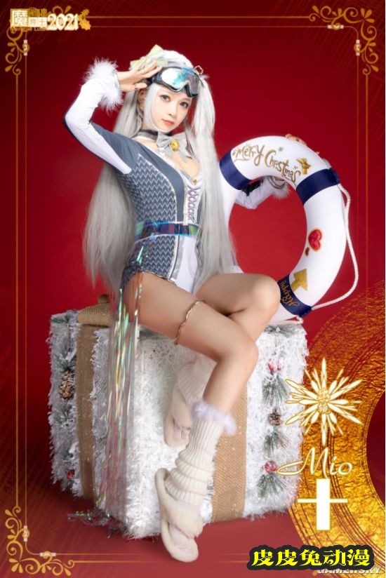 黑丝泳装和高达少女 魔导士跨年COSPLAY美图大赏