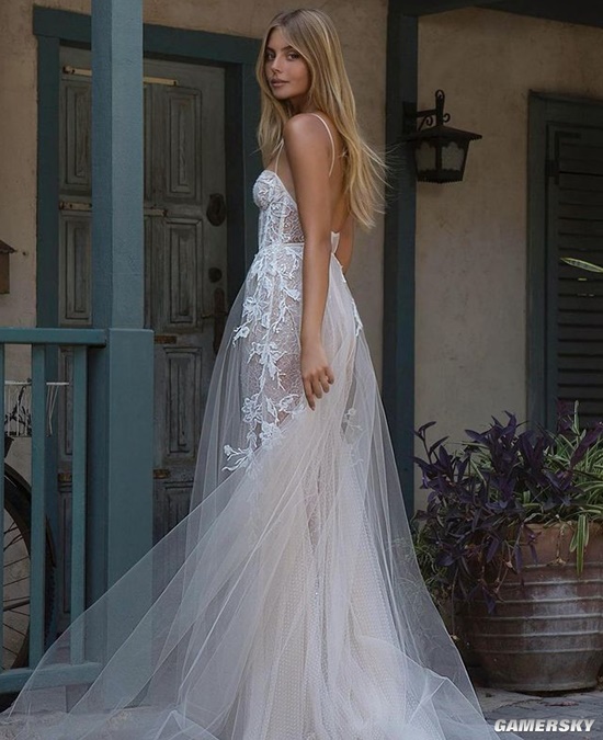 世界杯“大嫂团” 身材逆天的以色列模特