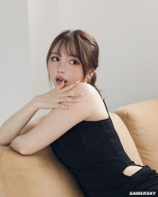 31岁依旧饱含纯欲美感 日本模特黑泷玛丽亚-皮皮兔动漫