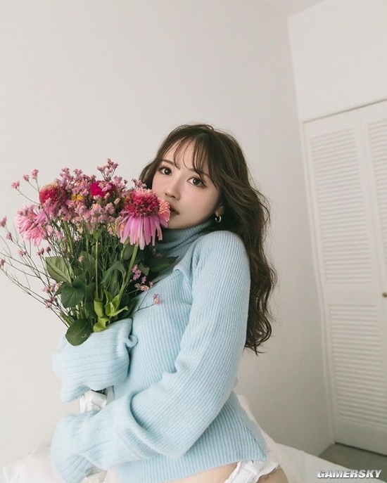 31岁依旧饱含纯欲美感 日本模特黑泷玛丽亚