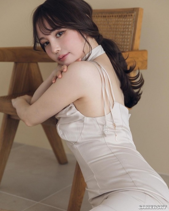 31岁依旧饱含纯欲美感 日本模特黑泷玛丽亚