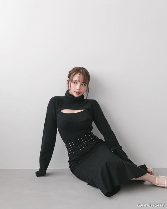 31岁依旧饱含纯欲美感 日本模特黑泷玛丽亚