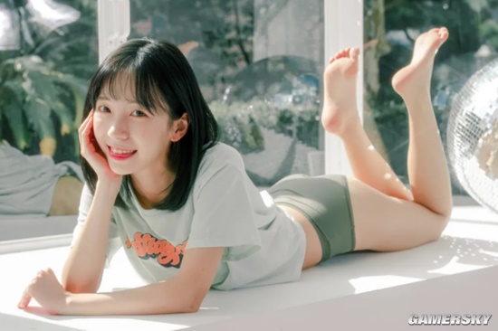 衣服太火辣曾被封禁？韩国模特学穿搭