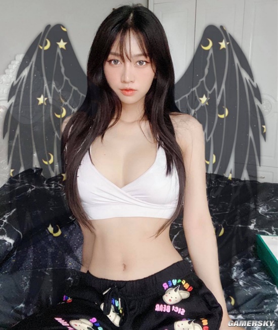 身材火辣的冷艳御姐 越南健身美女腰臀比迷人