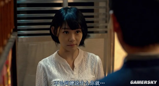 可爱脸蛋和魔鬼身材 大马女神林明祯大秀纤腰