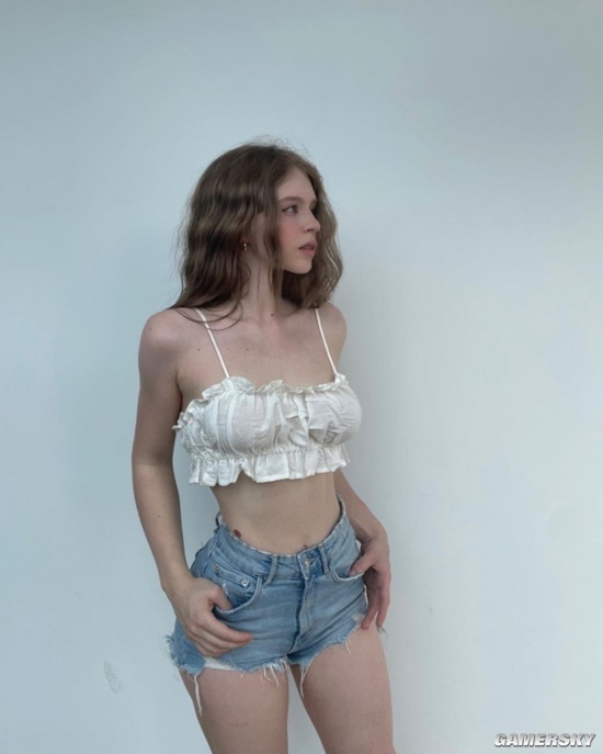 精致颜值+肉感身材 远嫁韩国的俄罗斯人妻正妹