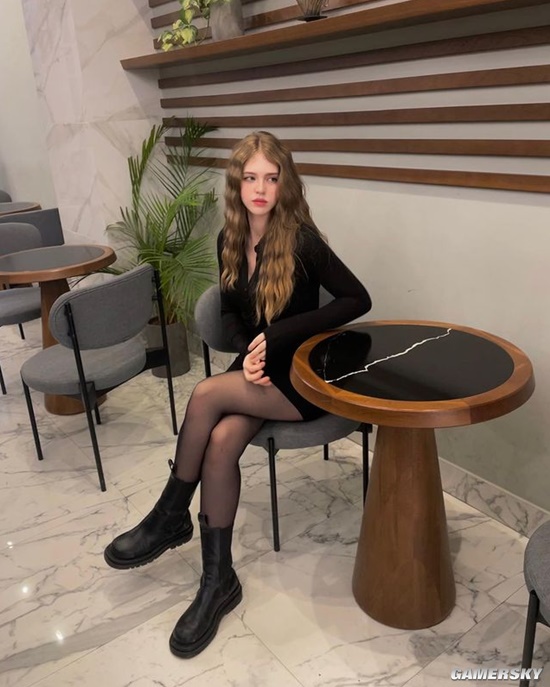 精致颜值+肉感身材 远嫁韩国的俄罗斯人妻正妹