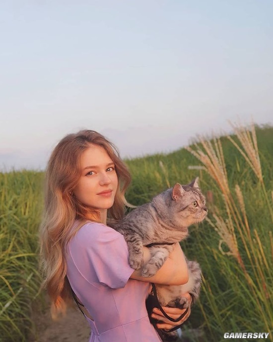 精致颜值+肉感身材 远嫁韩国的俄罗斯人妻正妹