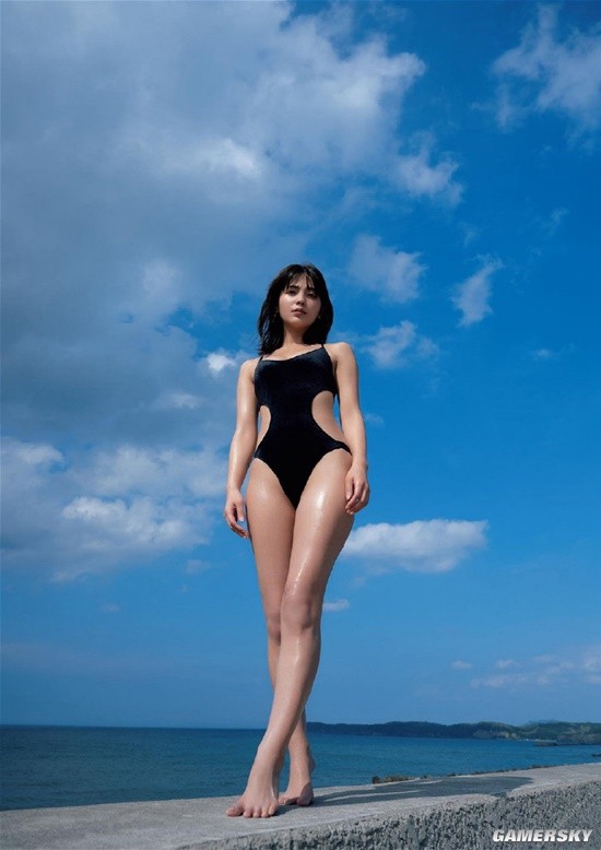 冲绳美女南里美希 第二本写真带来成熟慵懒气息