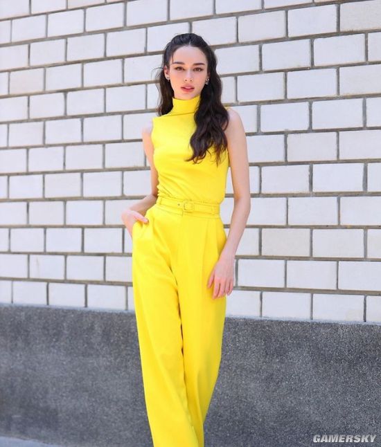 欧美风的御姐 泰德混血正妹堪称人间芭比