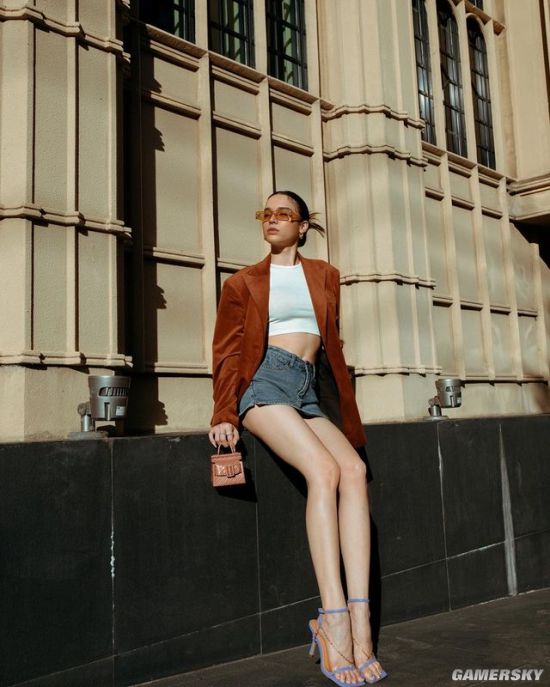 欧美风的御姐 泰德混血正妹堪称人间芭比