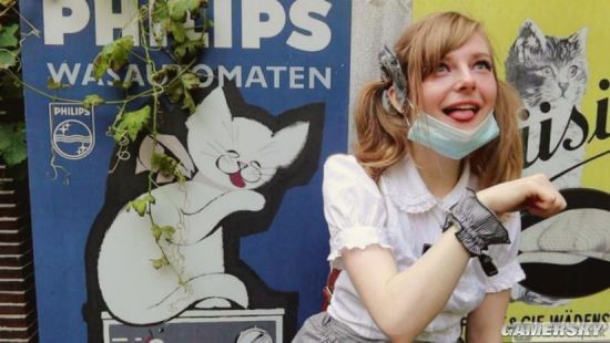 《生化危机4》重制版Ashley的脸模 荷兰模特Ella Freya