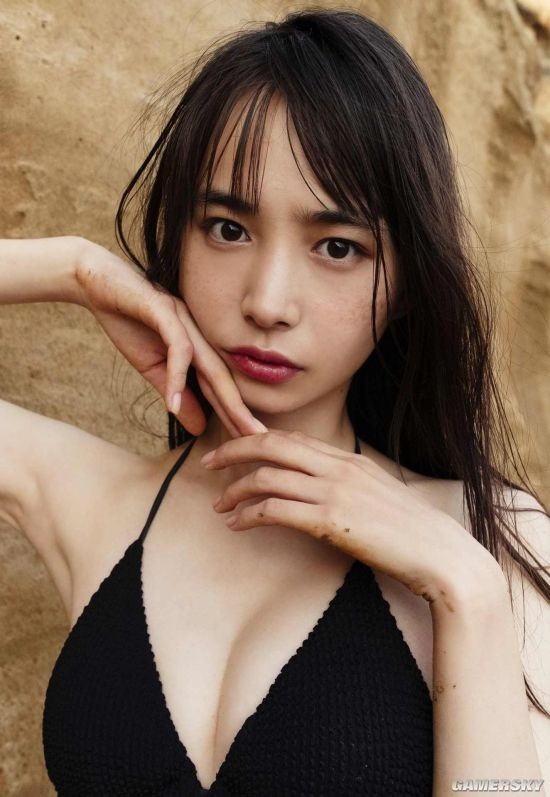 令和首位女骑士刃唯阿 爱笑的性格派模特井桁弘恵