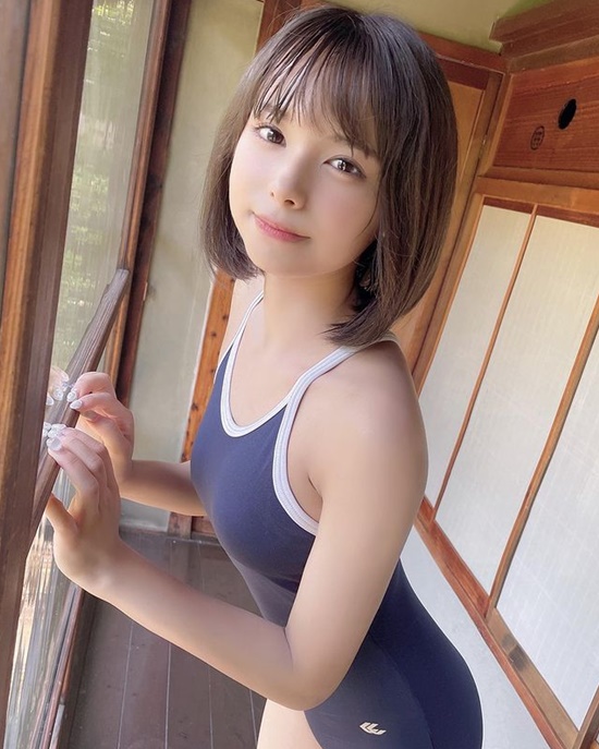 149CM清纯可爱的混血小美女 日本新晋特摄剧女星宫崎亚美沙-皮皮兔动漫