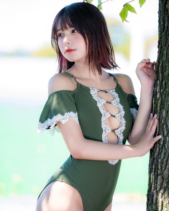 149CM清纯可爱的混血小美女 日本新晋特摄剧女星宫崎亚美沙