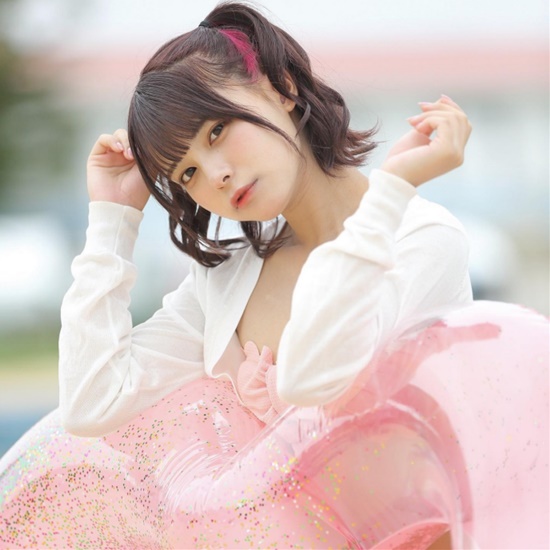 149CM清纯可爱的混血小美女 日本新晋特摄剧女星宫崎亚美沙