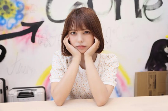 149CM清纯可爱的混血小美女 日本新晋特摄剧女星宫崎亚美沙