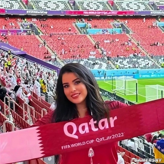 看球的同时也看“球” 2022世界杯女球迷集锦