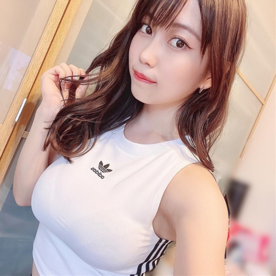 日本网友喷写真女星照片 本人反呛：你可以不看-皮皮兔动漫