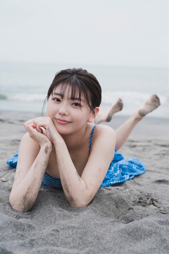 20岁短发邻家学妹 日本网红转型写真女星的大熊杏优