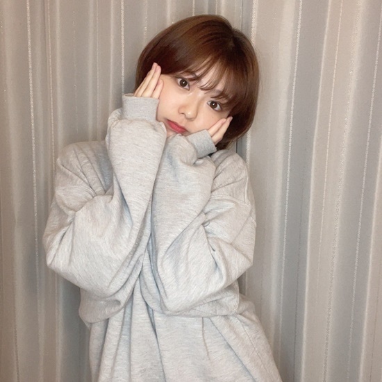 20岁短发邻家学妹 日本网红转型写真女星的大熊杏优