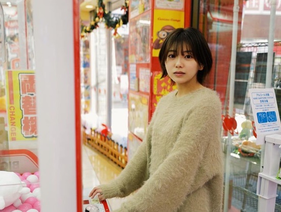 20岁短发邻家学妹 日本网红转型写真女星的大熊杏优